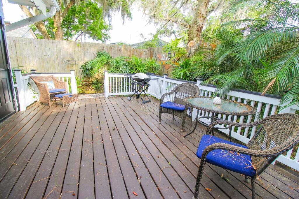 The Mini Moody - Luxurious Home Recently Renovated Close To Beach & Downtown St. Augustine Bagian luar foto